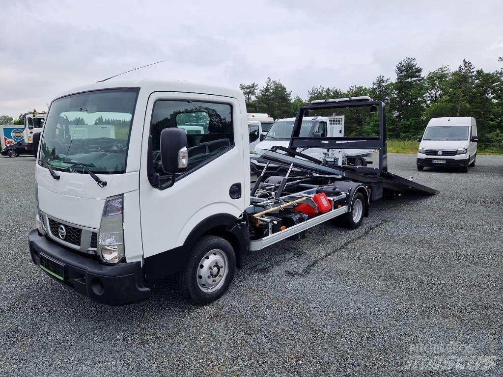 Nissan 35.13 Lätta skåpbilar
