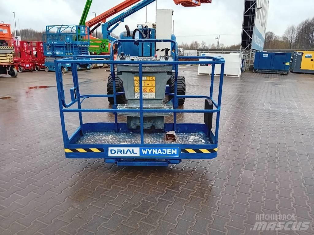 JLG 450 AJ Bomliftar