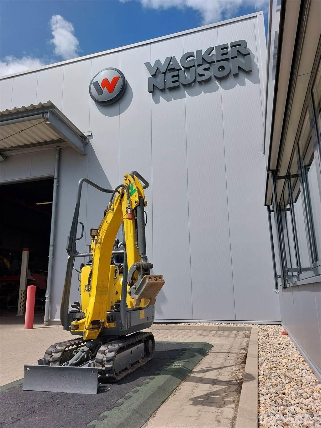 Wacker Neuson 803 Bandgrävare