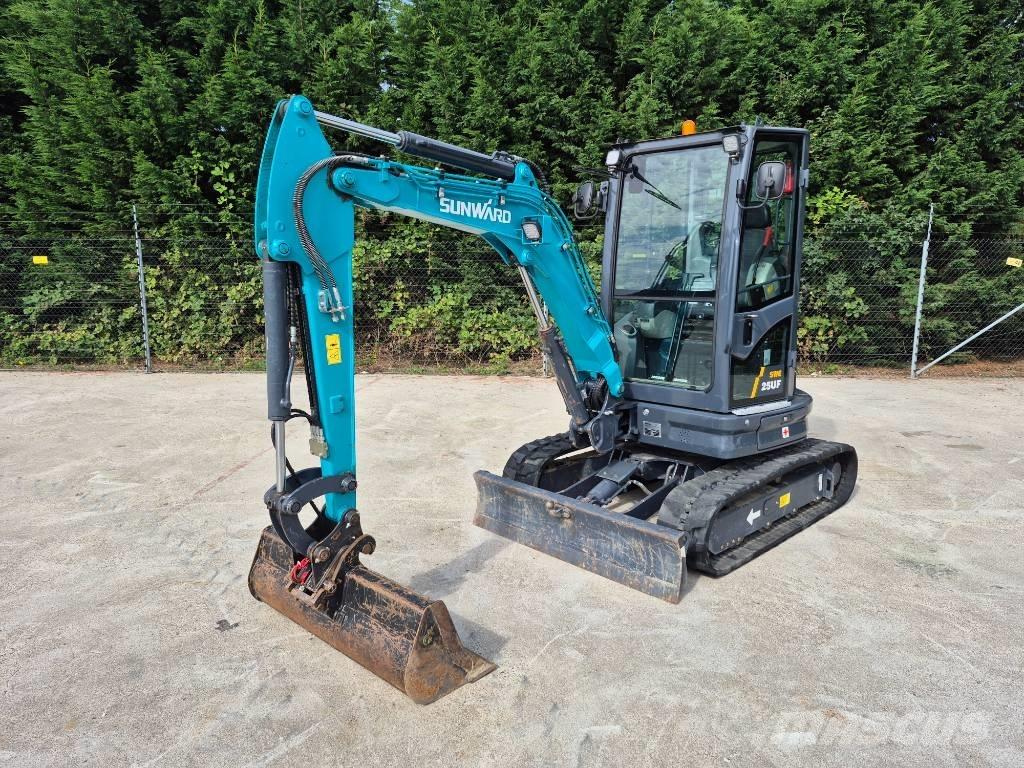 Sunward SWE 25 UF Minigrävare < 7t
