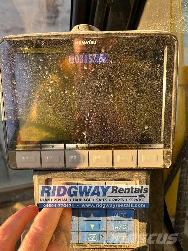 Komatsu PC 490 LC-11 Bandgrävare