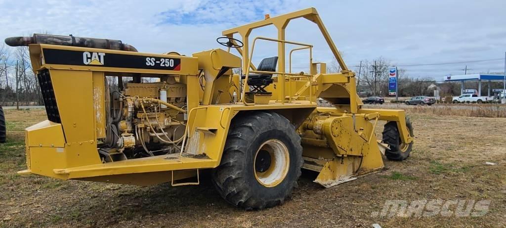 CAT SS 250 B Jordkompaktorer