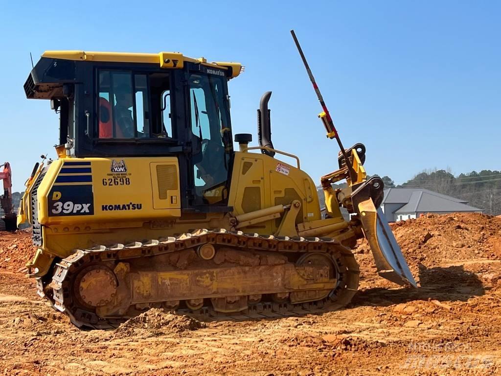 Komatsu D39px-24 Bandschaktare