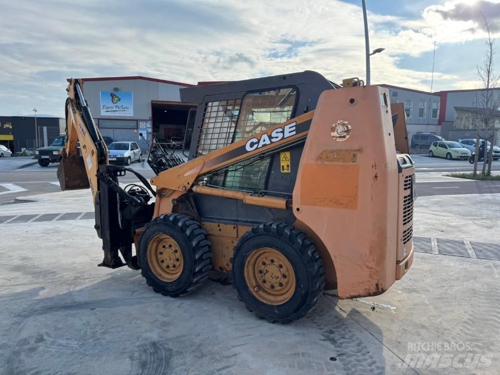 CASE 40 XT Kompaktlastare