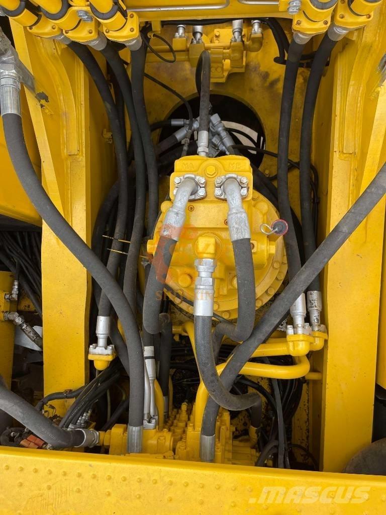 Komatsu PC 450 LC-8 Bandgrävare
