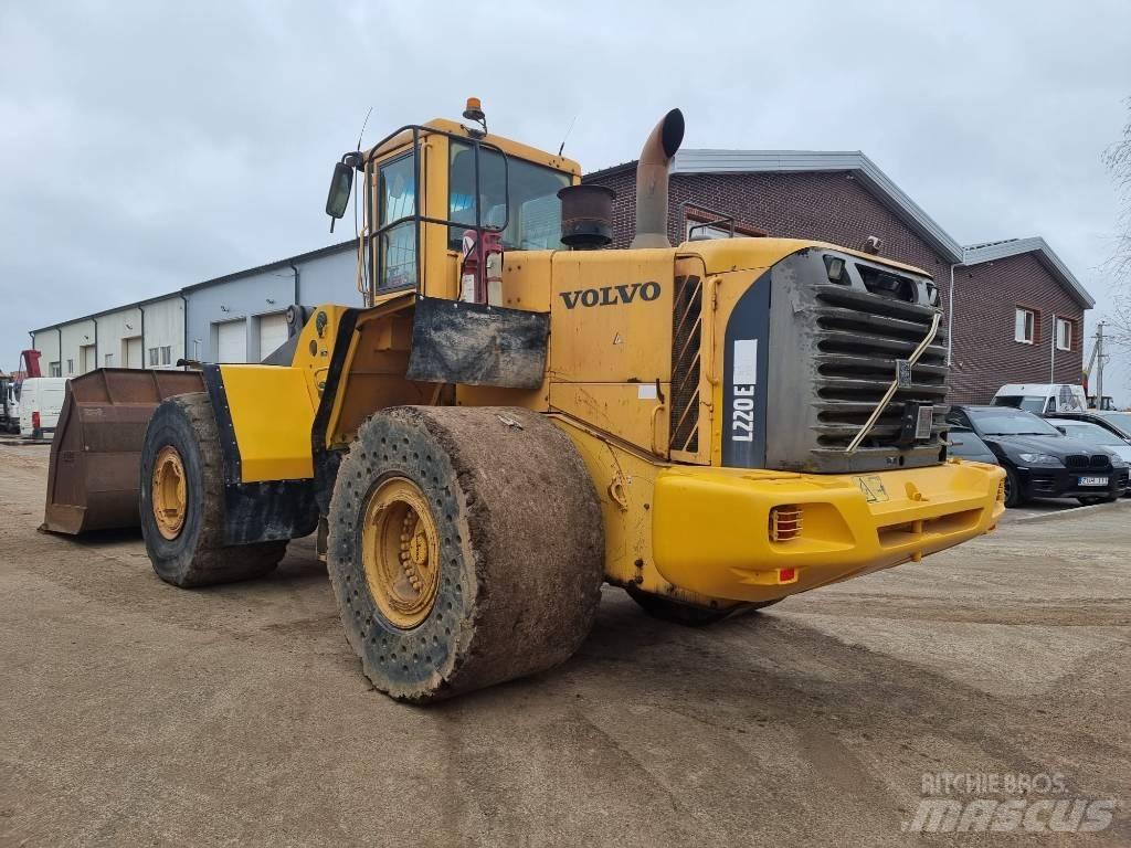Volvo L 220 E Hjullastare