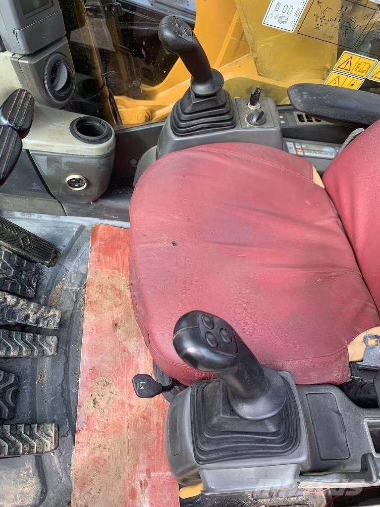 CAT 315 D L Bandgrävare