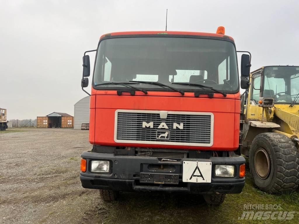 MAN F 08 Tippbilar