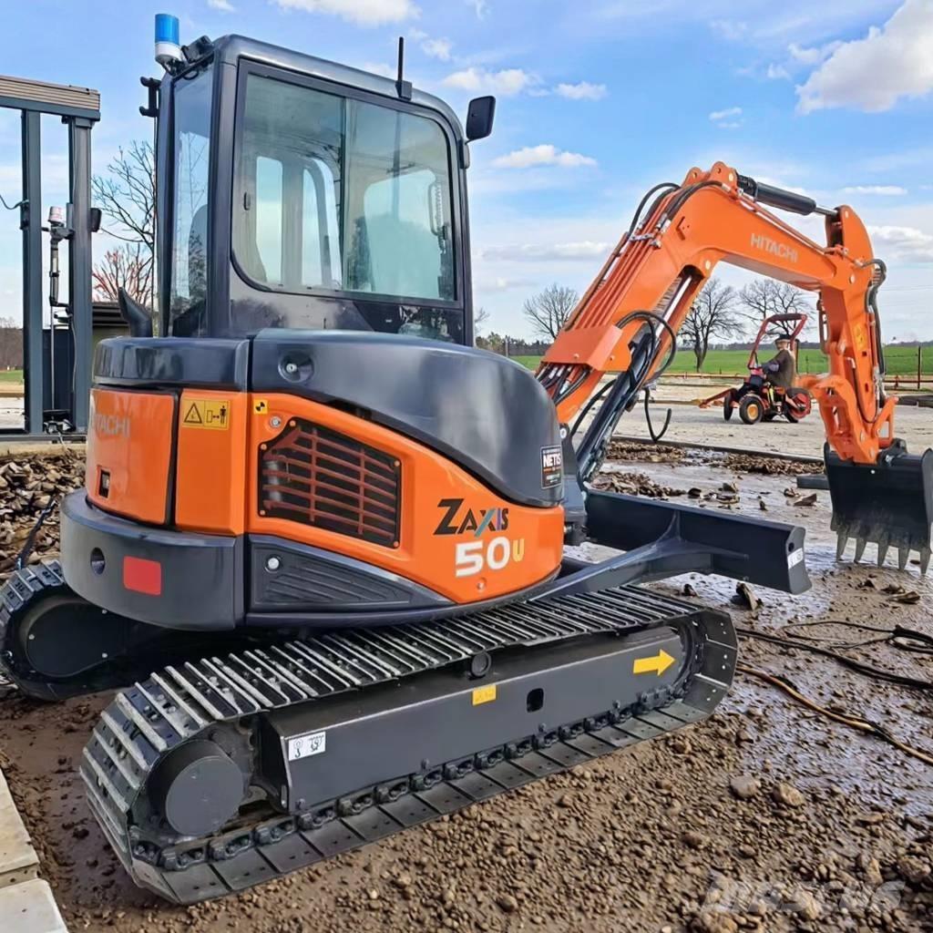 Hitachi ZX 50 U Minigrävare < 7t