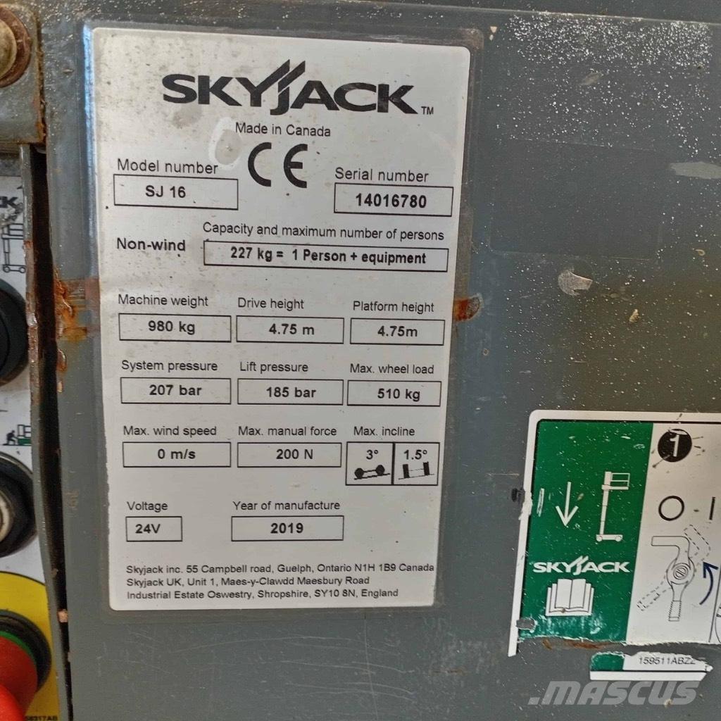 SkyJack SJ 16 Personhissar och andra hissar