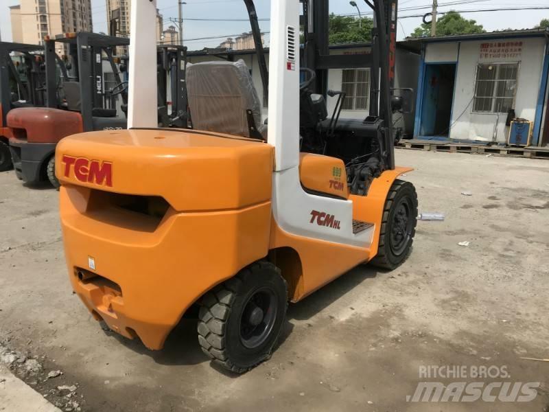 TCM FD 30 Dieselmotviktstruckar