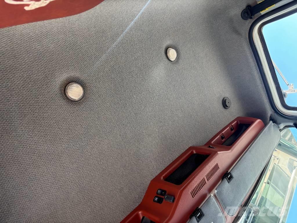 Mack CHU 613 Bärgningsbilar