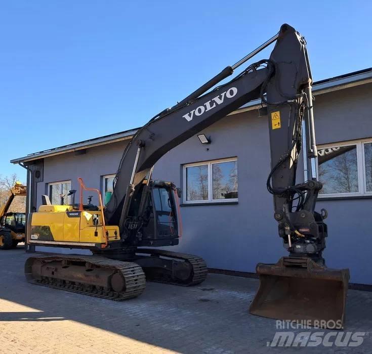 Volvo EC 220 DL Bandgrävare