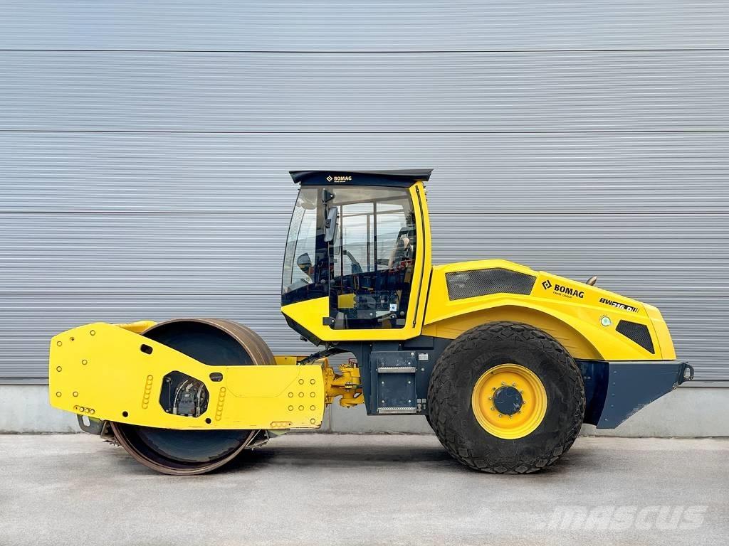 Bomag BW 216 D-5 Envalsvältar