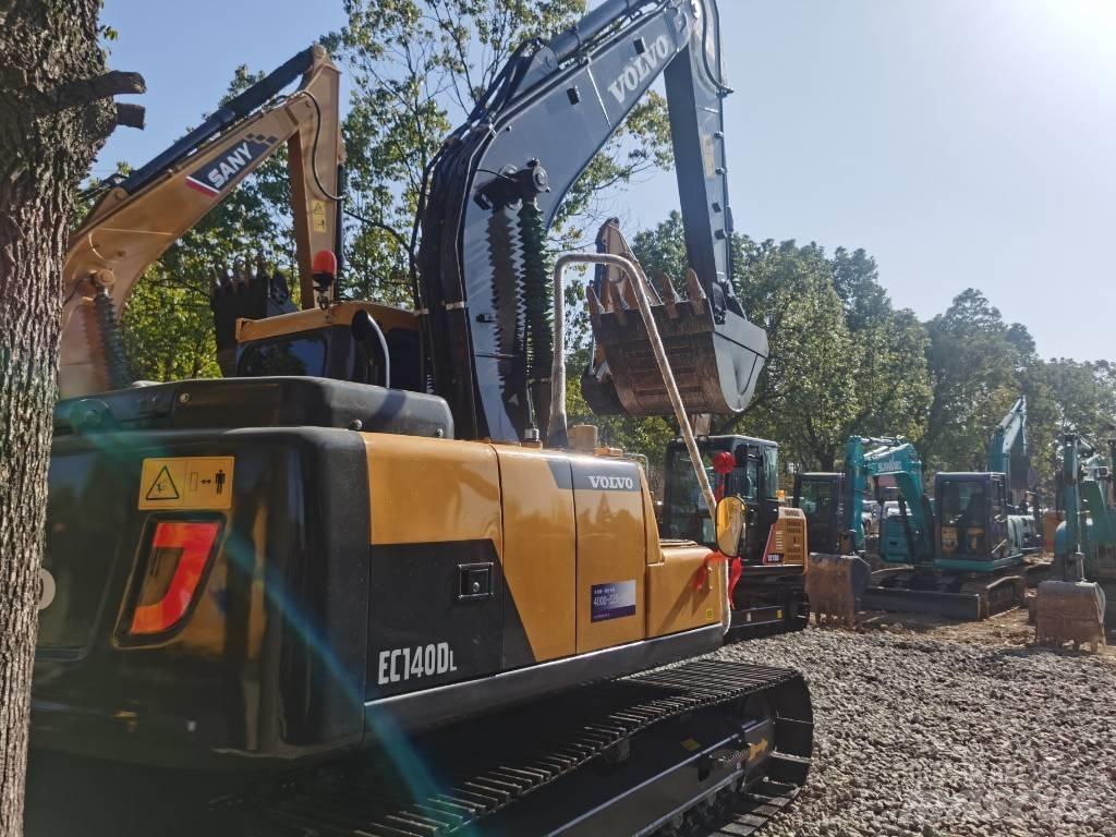 Volvo EC 140 DL Bandgrävare