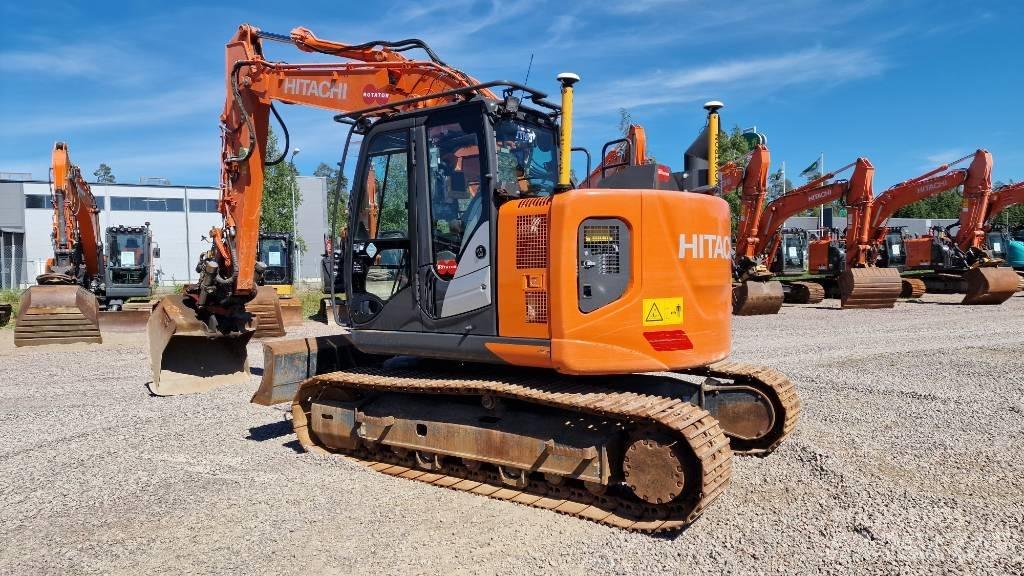 Hitachi ZX135US-BL6 Bandgrävare