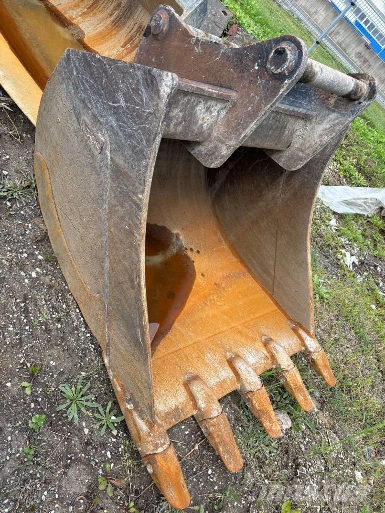 Hitachi ZX300LC-7 Bandgrävare