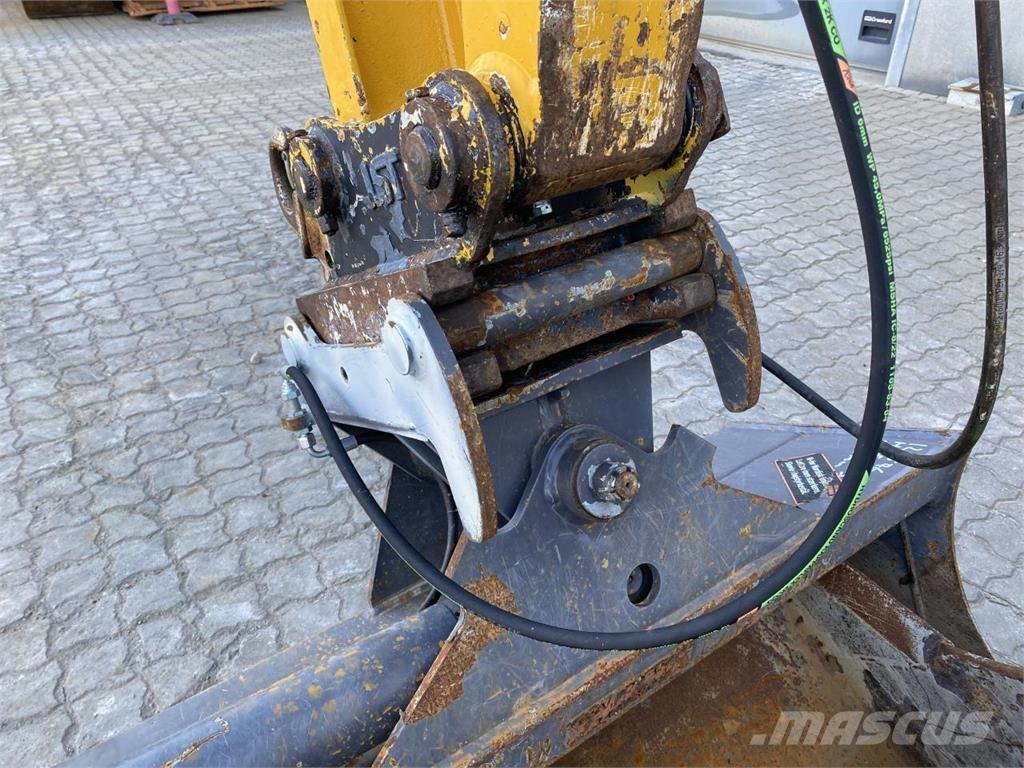 Yanmar VIO50-6 Hjulgrävare