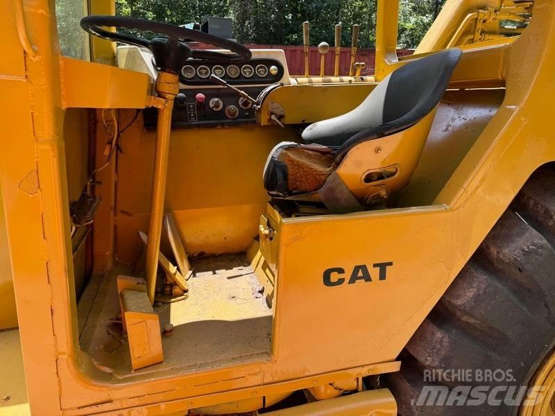 CAT 613 B Schaktvagnar