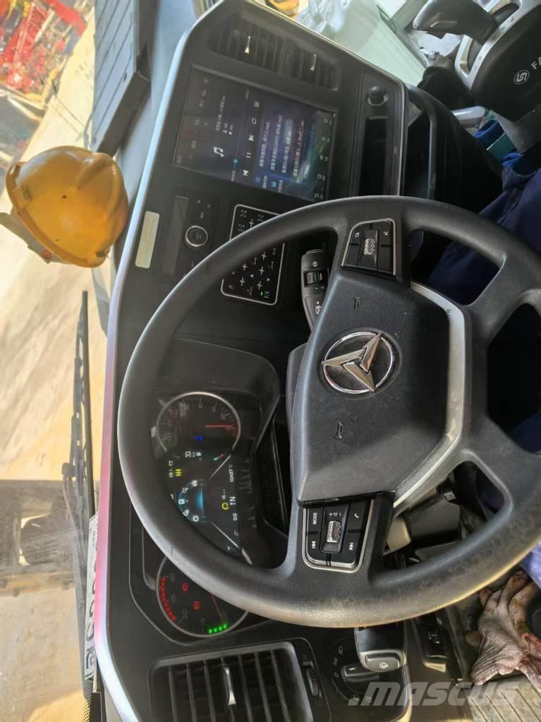 Sany SAC3000C8-8 Allterrängkranar