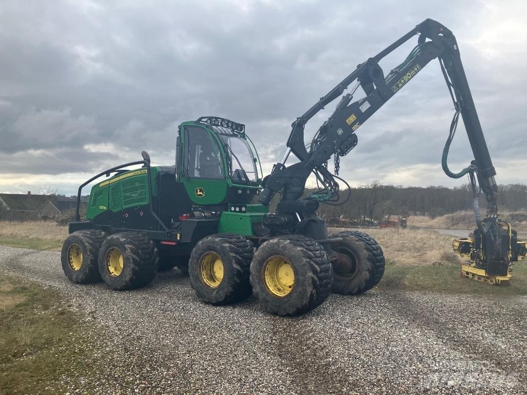John Deere 1270G Skördare