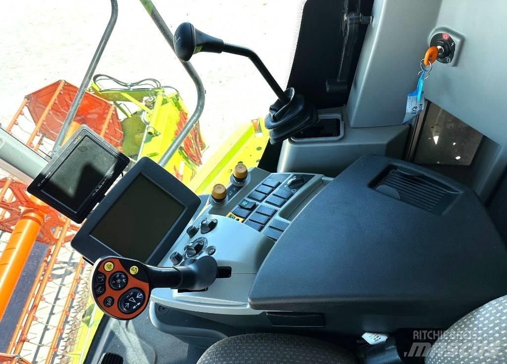 CLAAS Tucano 450 Skördetröskor
