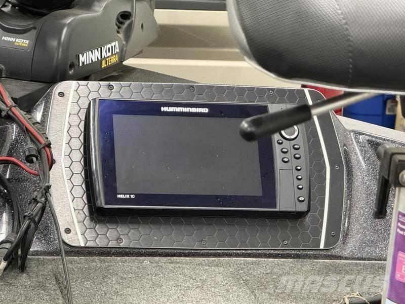  Skeeter WX2200 Arbetsbåtar, pråmar och pontoner