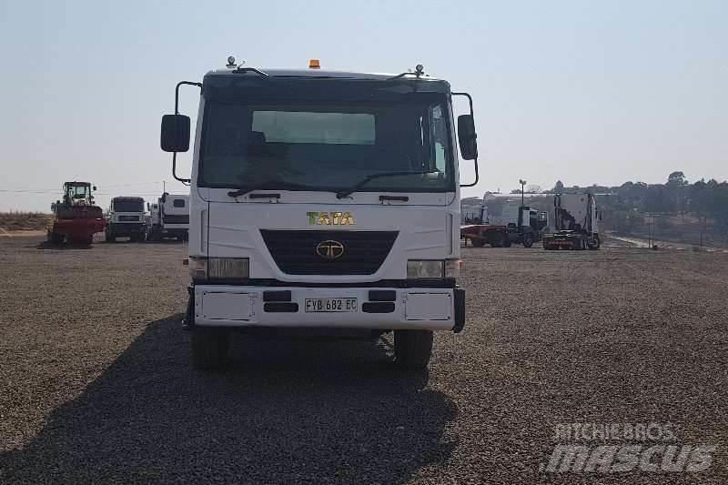 Tata Novus 3434 Övriga bilar