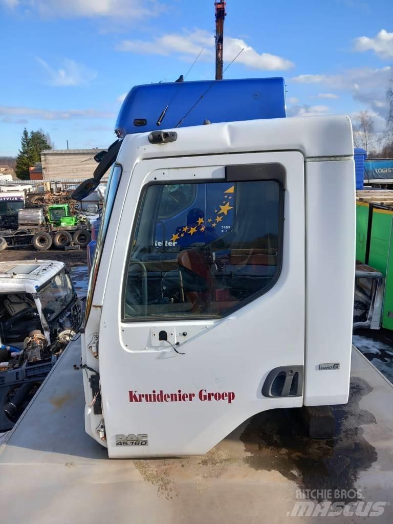 DAF LF45.160 Hytter och interiör