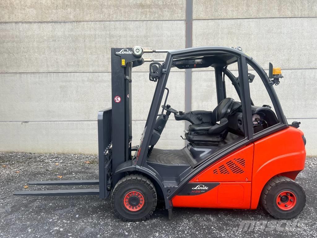 Linde H25T-02 EVO Gasolmotviktstruckar