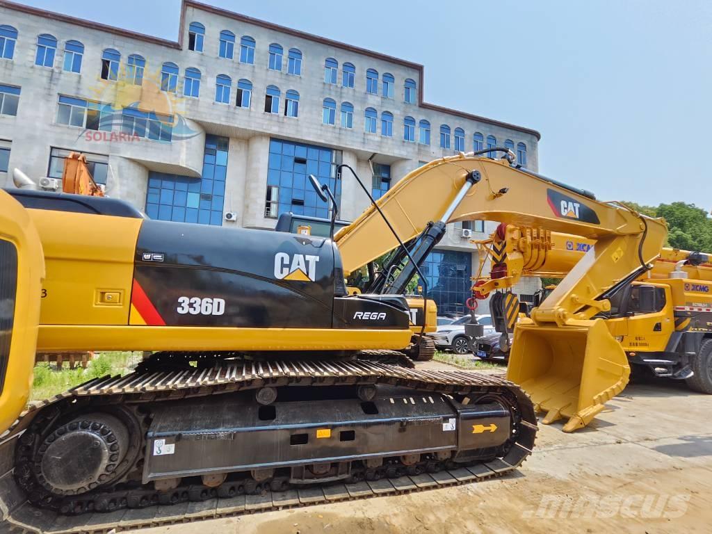 CAT 336 D Bandgrävare