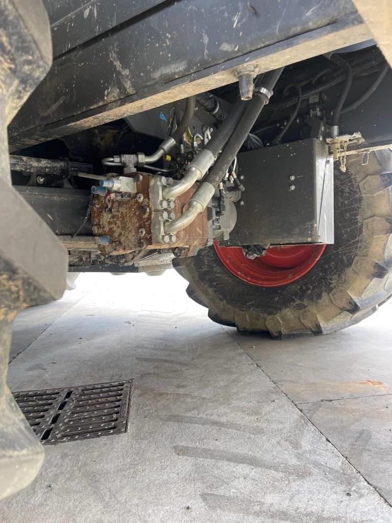 CLAAS Jaguar 990 Självgående fälthackar