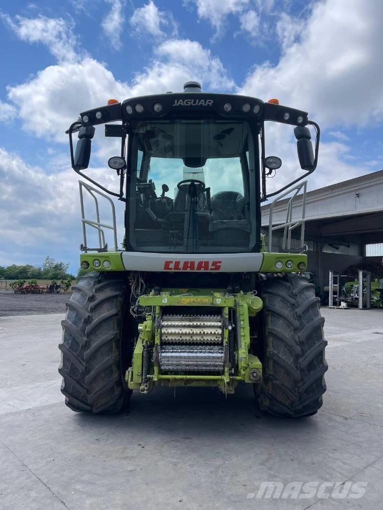 CLAAS Jaguar 990 Självgående fälthackar