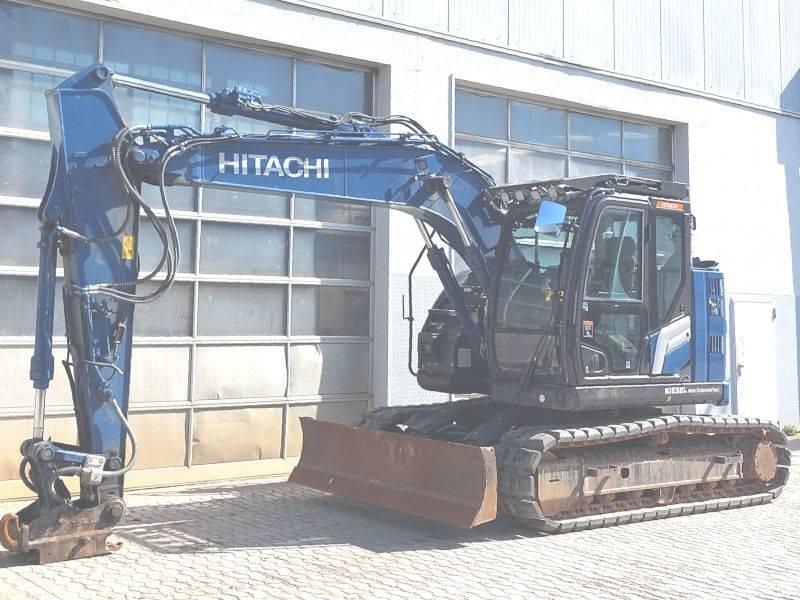 Hitachi ZX 135 US-7 Bandgrävare