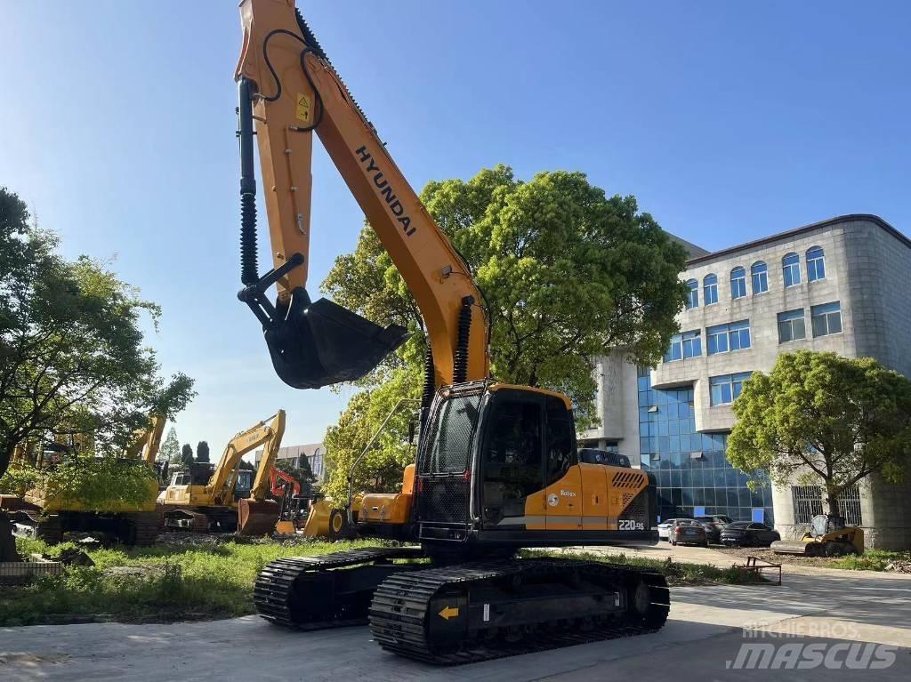 Hyundai R220-9S Hjulgrävare