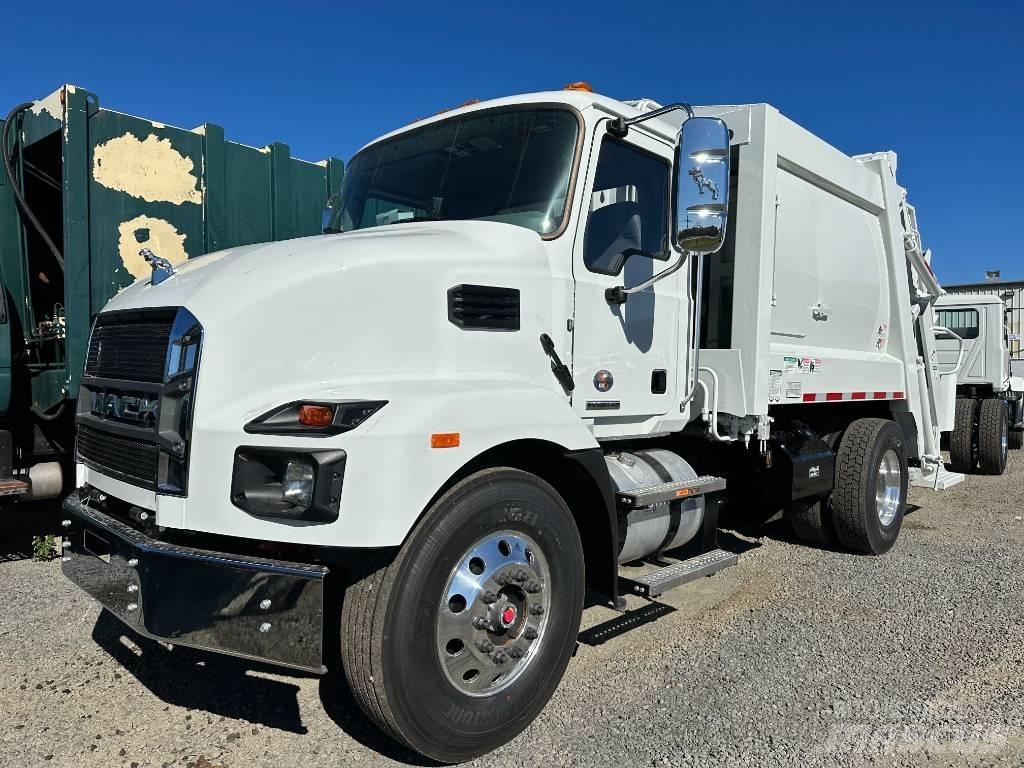 Mack MD6 Sopbilar