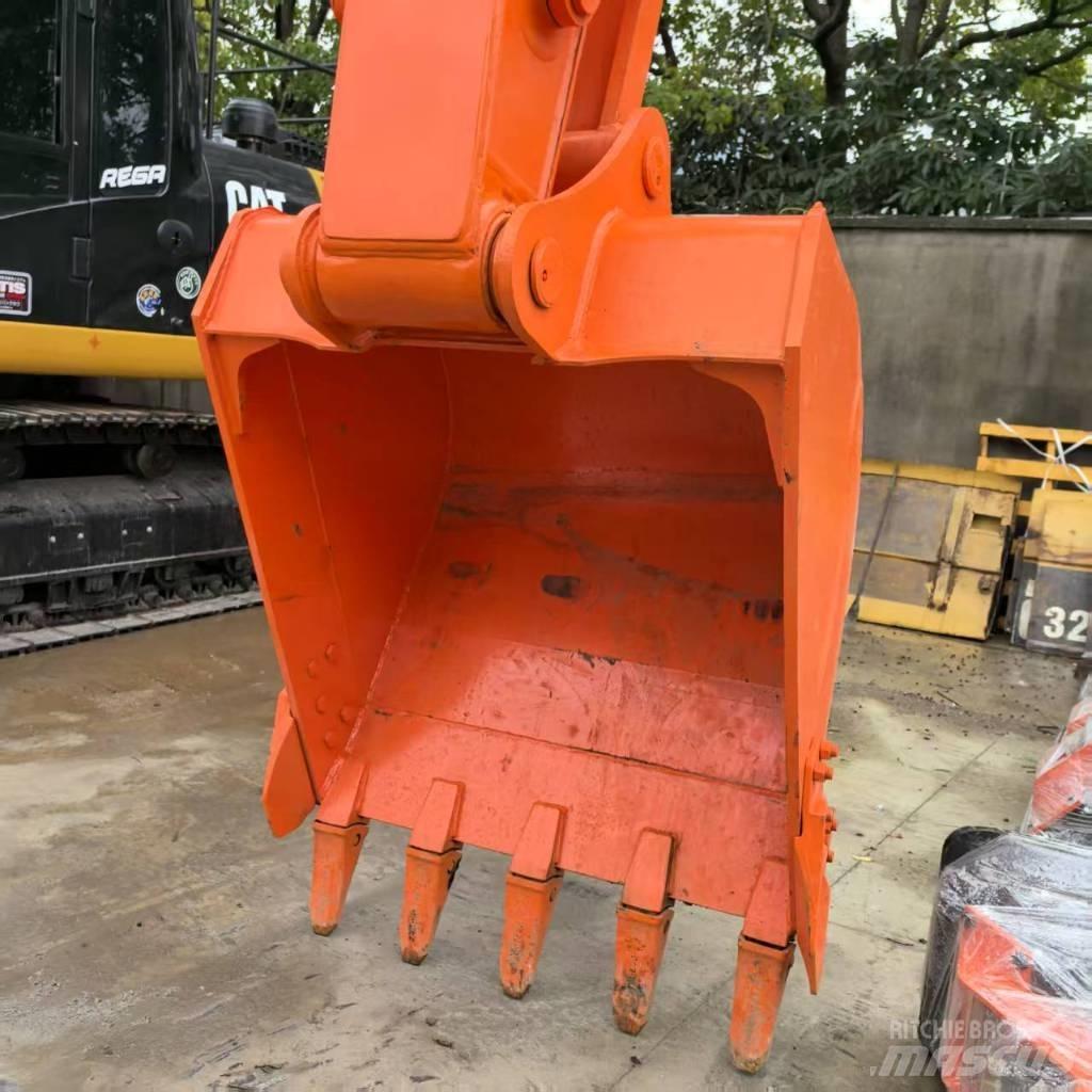 Hitachi ZX 200-3 G Bandgrävare