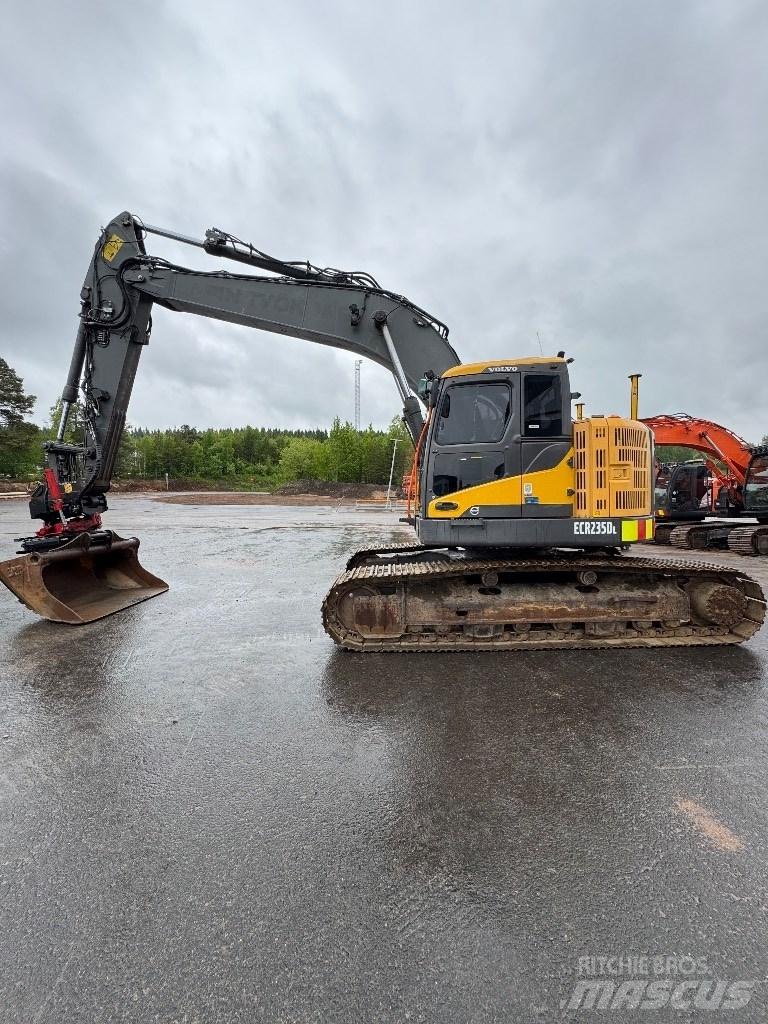 Volvo ECR 235 DL Bandgrävare