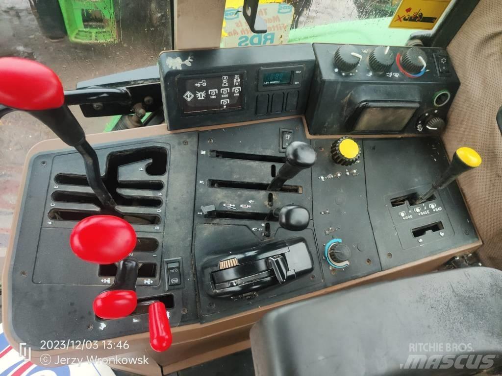 John Deere 6800 Traktorer