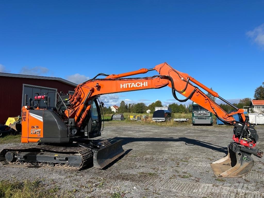Hitachi ZX 135 US-7 Bandgrävare