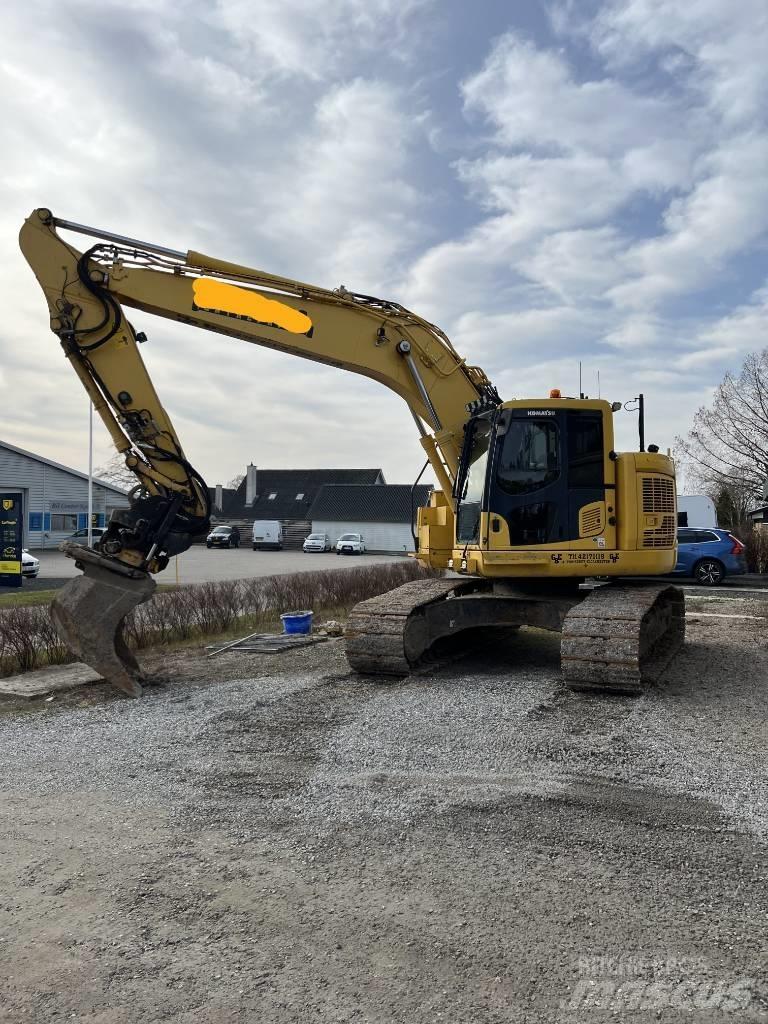 Komatsu PC 228 Bandgrävare