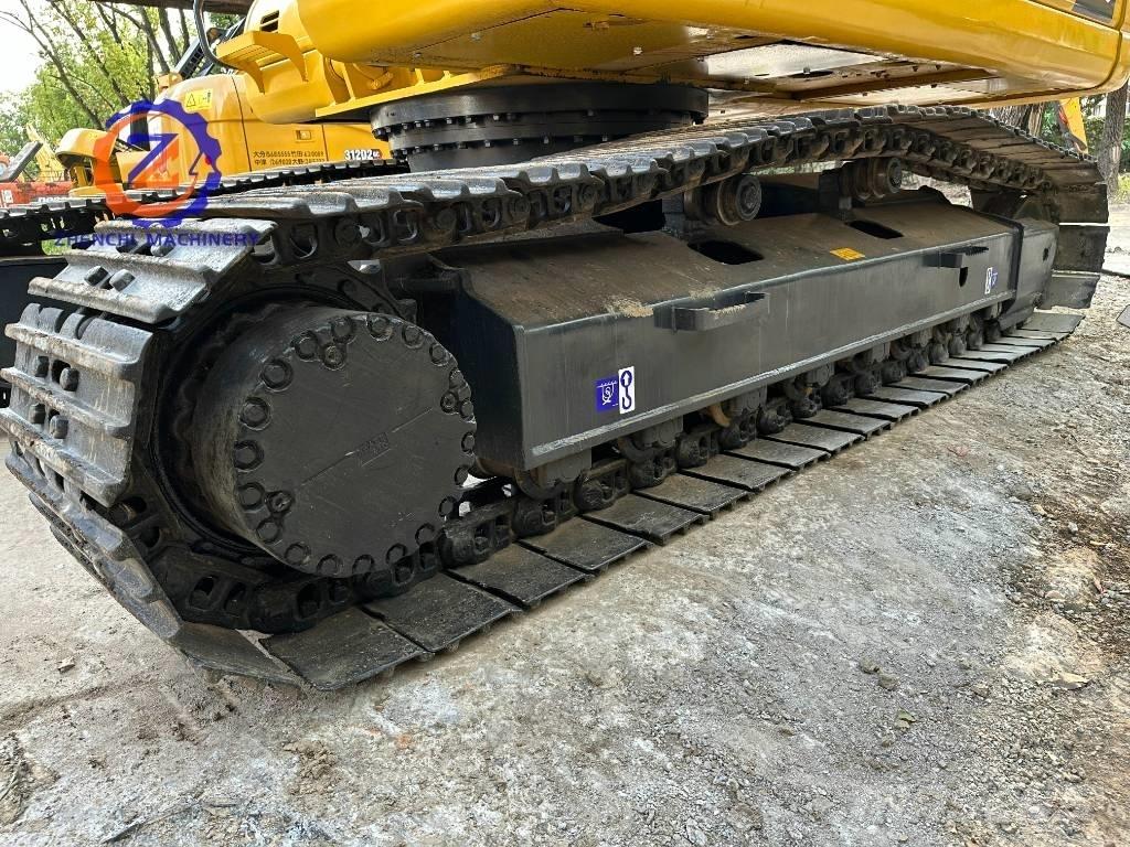 Komatsu PC 220-7 Bandgrävare