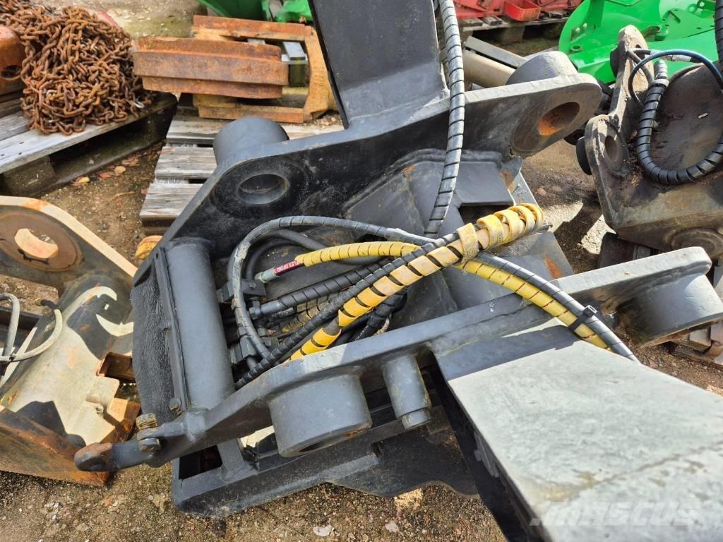 Komatsu PC 210-6K Bandgrävare