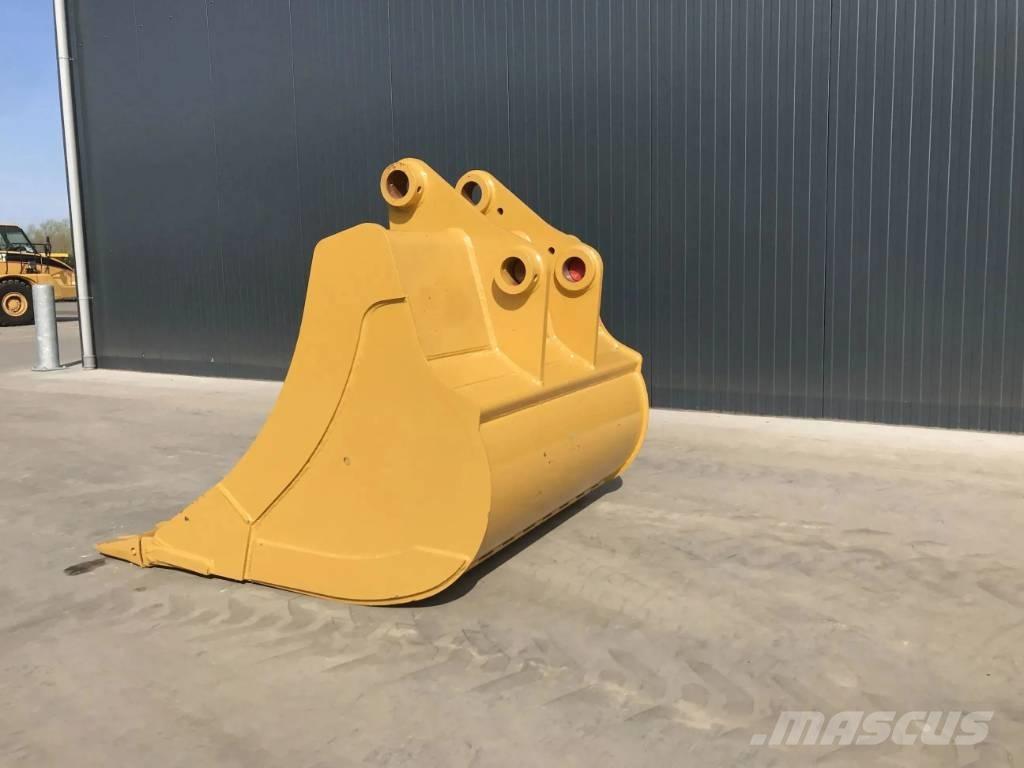 CAT 330D2 Skopor
