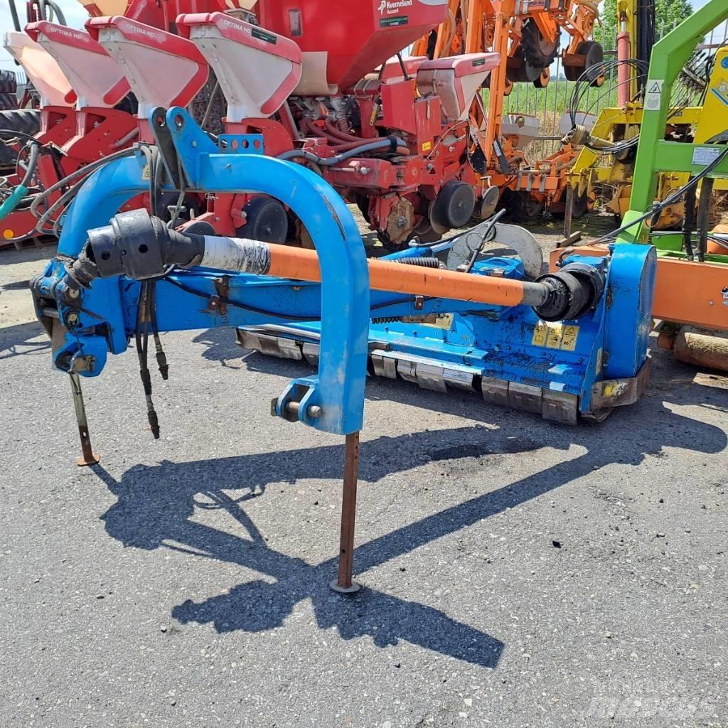 Nobili NN Fälthackar