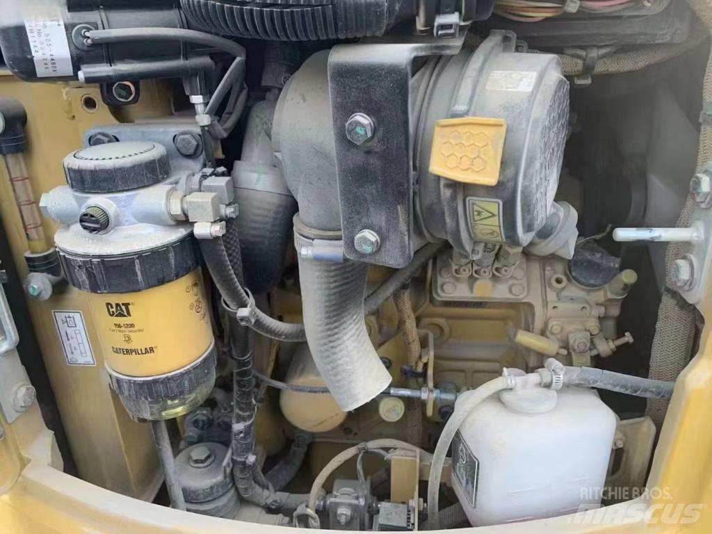 CAT 301.7 Minigrävare < 7t