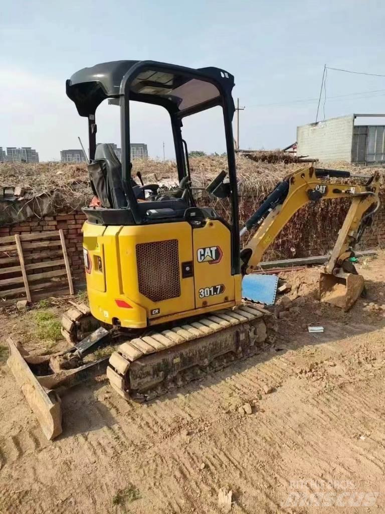 CAT 301.7 Minigrävare < 7t