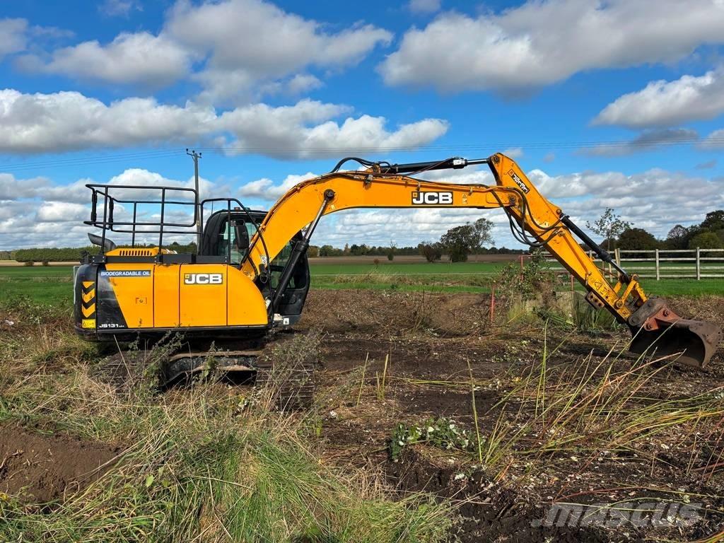 JCB JS 131 LC Bandgrävare