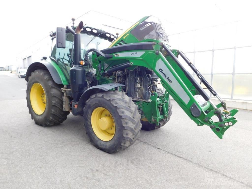 John Deere 6215 R Traktorer