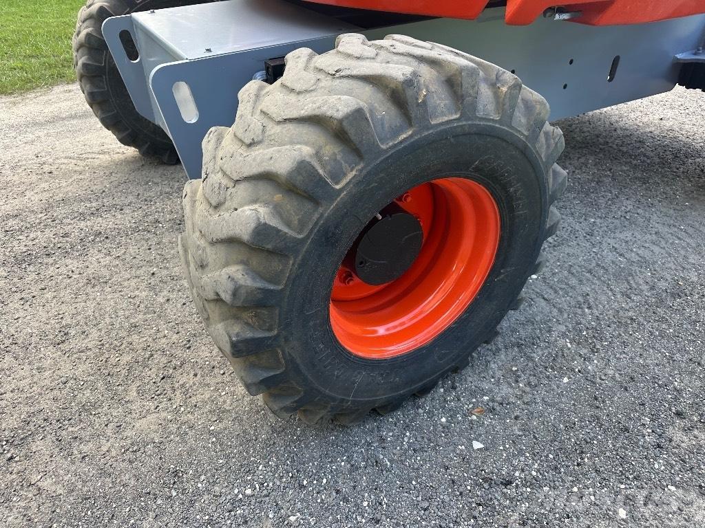 SkyJack SJ 63 AJ Bomliftar